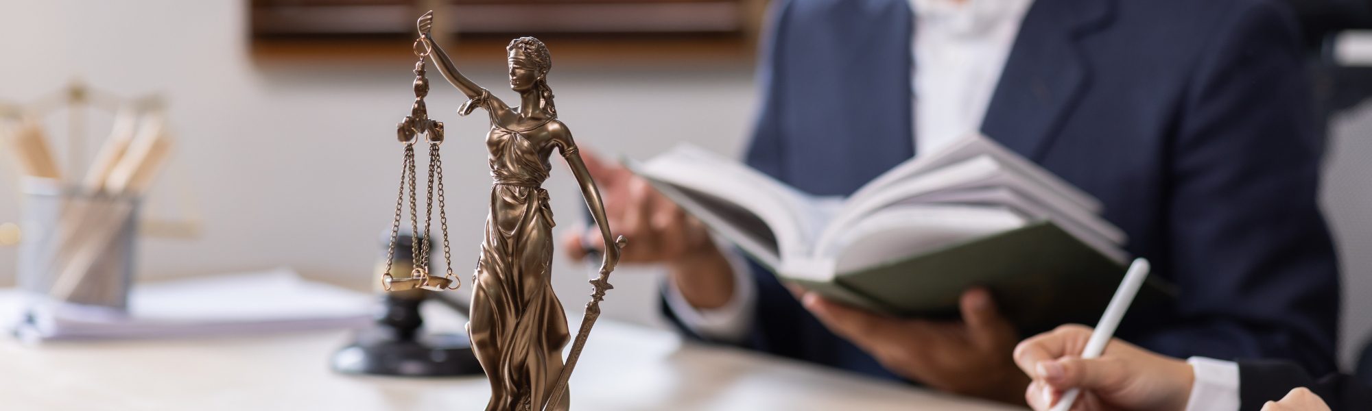 Comment bien choisir son statut juridique en 2025